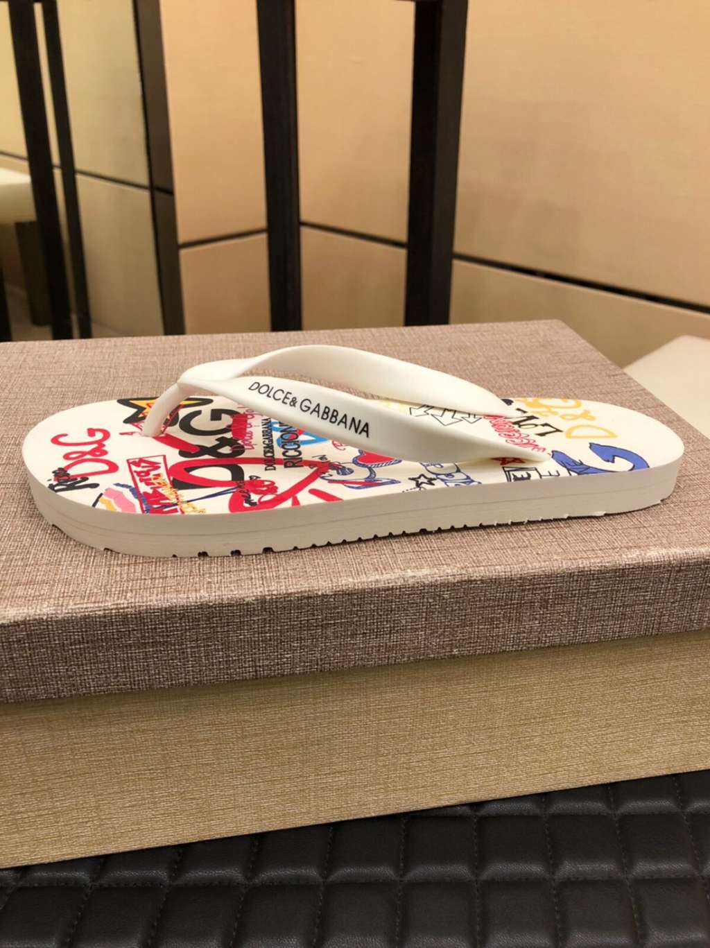 D*G slippers